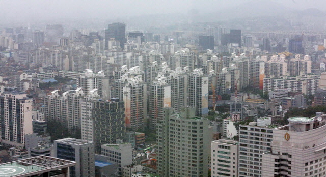 서울 시내 아파트 전경/조선DB
