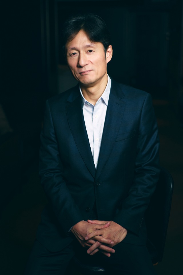 '日 실사영화 1위 한국인 감독' 이상일, '국보'에 담은 빛과 그림자 [인터뷰]