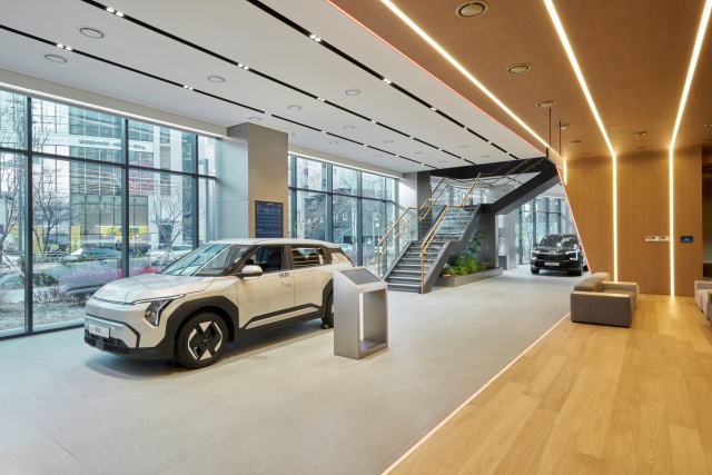 자전거 만들던 그 공장…기아, 68년 역사 품고 미래차 전진기지로