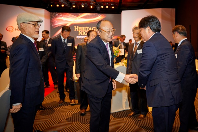 김승연 한화 회장, 북일학원 퇴직 교사 초청 만찬