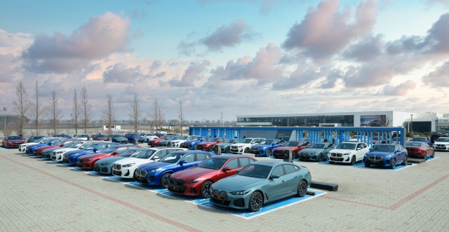 “전기차 직접 타보니 달랐다”…BMW 시승 프로그램 5000명 몰렸다